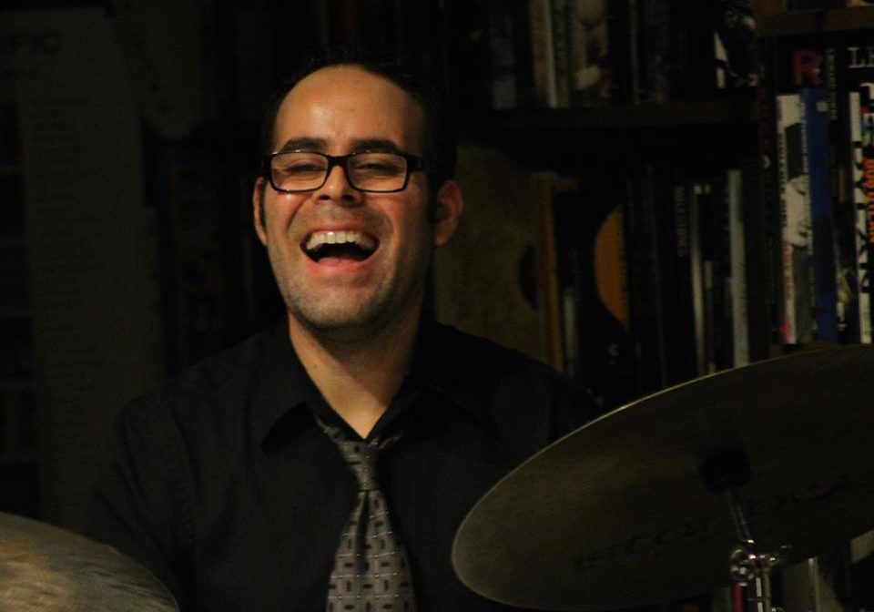 Vinnie laughs Vinnie laughs